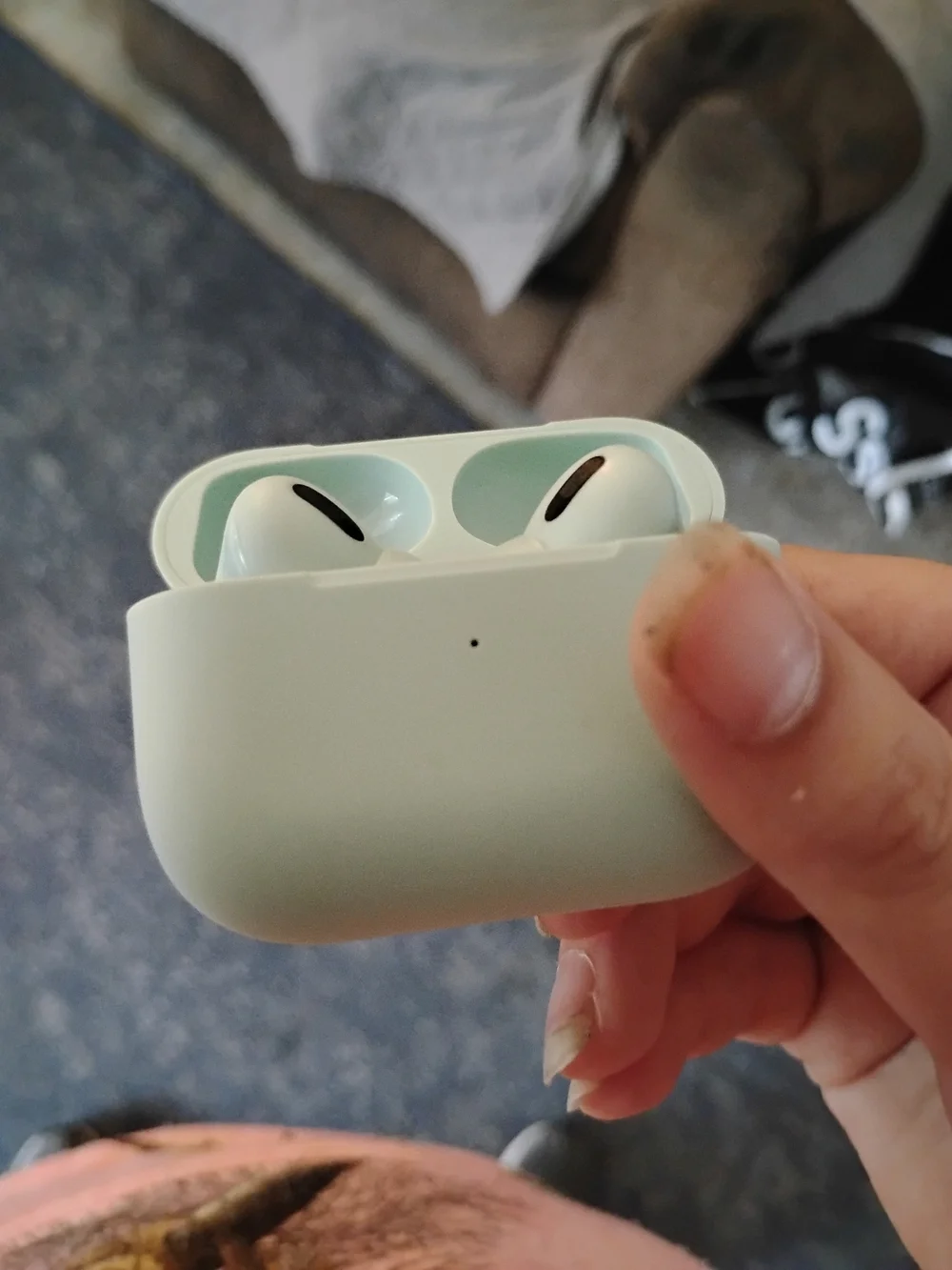 Apple-style True Wireless Earbuds in Mint Green